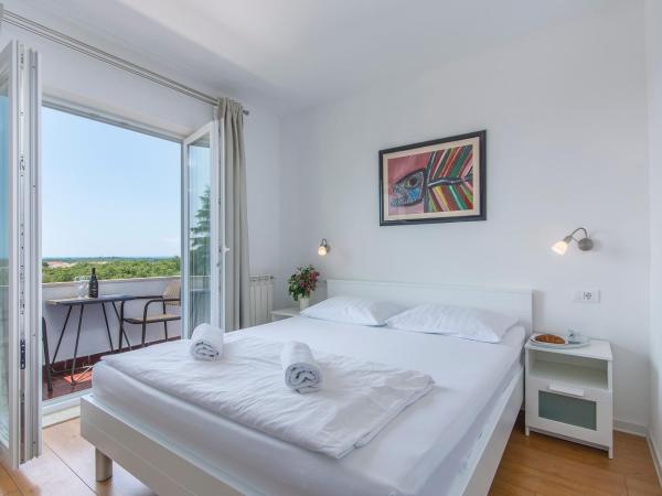 Villa Gloria : photo 5 de la chambre chambre double