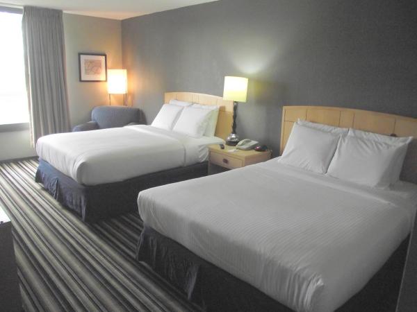 Travelodge by Wyndham Memphis Airport/Graceland : photo 4 de la chambre chambre deluxe avec 2 lits queen-size - non-fumeurs