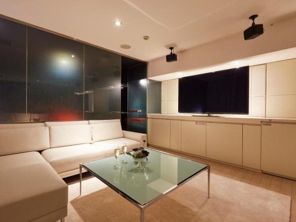 HOTEL LOVE : photo 2 de la chambre chambre double de luxe - fumeurs