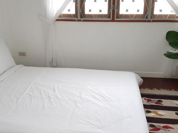 DoubleTree House : photo 10 de la chambre chambre double standard avec salle de bains commune