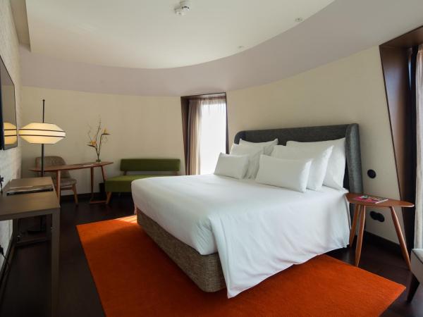 Pestana Porto - A Brasileira, City Center & Heritage Building : photo 8 de la chambre chambre double ou lits jumeaux avec vue