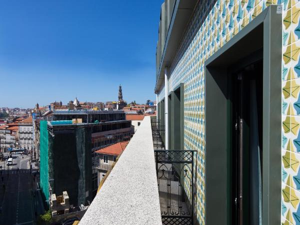 Pestana Porto - A Brasileira, City Center & Heritage Building : photo 2 de la chambre chambre double ou lits jumeaux exécutive avec vue
