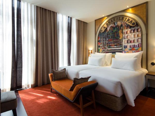 Pestana Porto - A Brasileira, City Center & Heritage Building : photo 7 de la chambre chambre double ou lits jumeaux supérieure