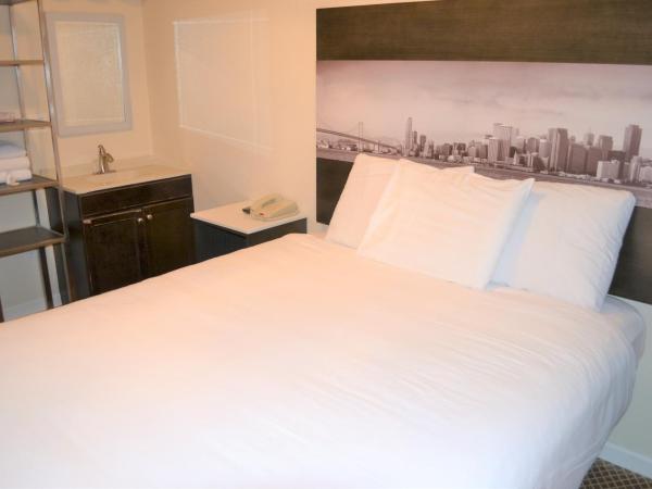 Inn on Folsom : photo 8 de la chambre chambre lit queen-size avec salle de bains commune 