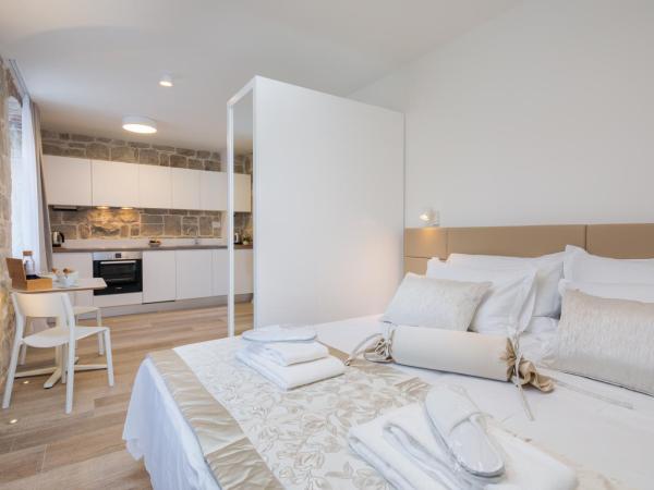 Mediterra Residence : photo 6 de la chambre studio