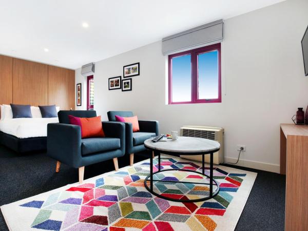 Plum Serviced Apartments Carlton : photo 6 de la chambre appartement deluxe