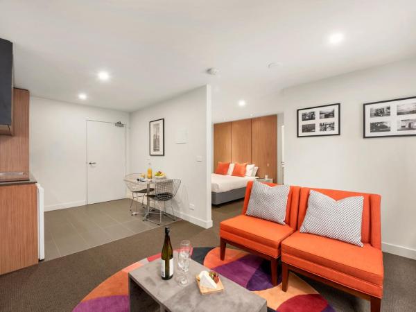 Plum Serviced Apartments Carlton : photo 3 de la chambre appartement deluxe