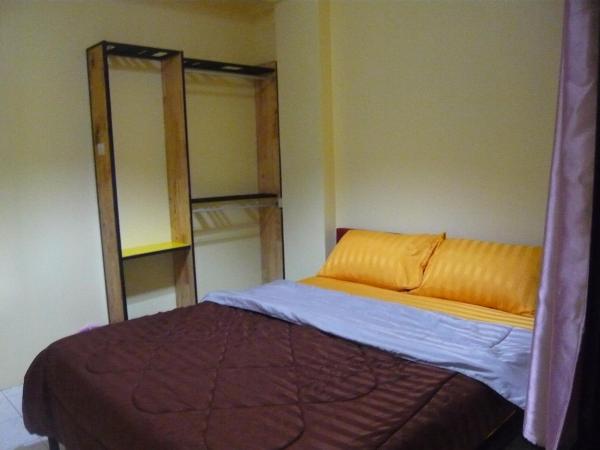 168 Chiangmai Guesthouse : photo 7 de la chambre petite chambre double