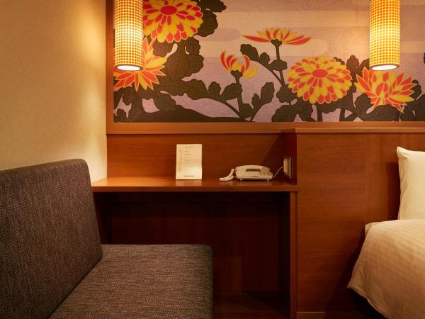 Sakura Sky Hotel : photo 4 de la chambre chambre lits jumeaux avec douche