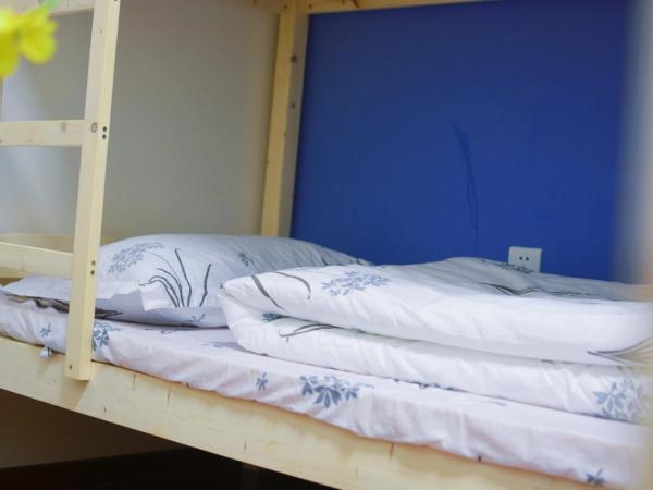 YoYo Youth Apartment : photo 2 de la chambre lit dans dortoir pour hommes