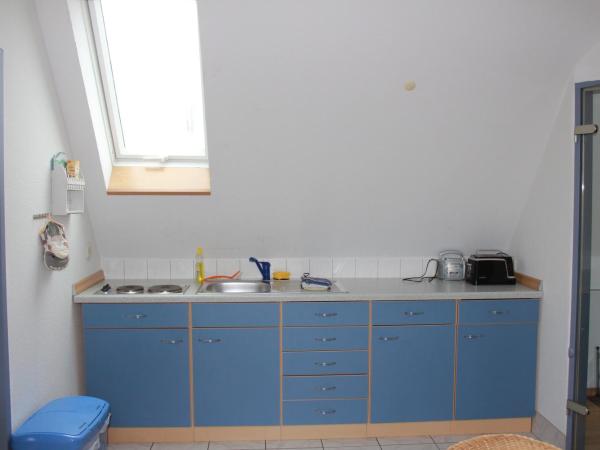 Haus Sperbermühle : photo 4 de la chambre appartement avec douche