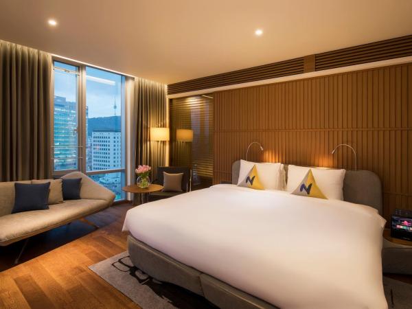 Novotel Ambassador Seoul Dongdaemun Hotels & Residences : photo 8 de la chambre suite lit king-size premier
