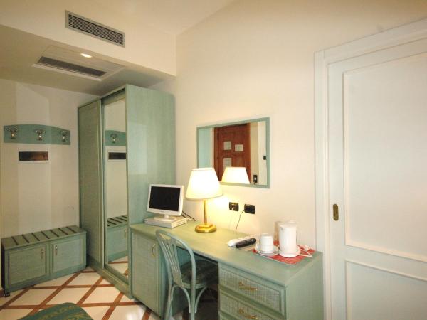 Residence Villaggio Verde : photo 7 de la chambre chambre double
