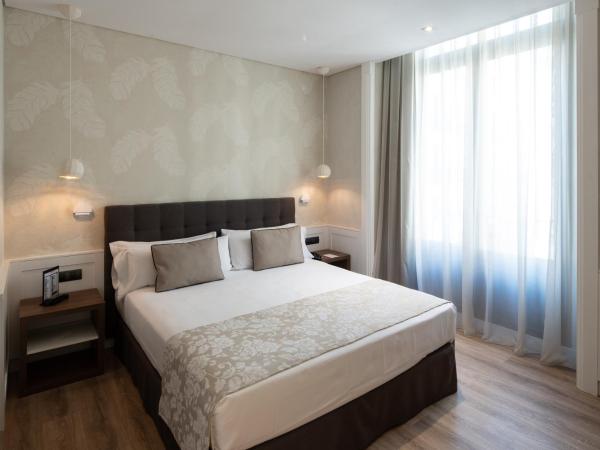 Catalonia Puerta del Sol : photo 4 de la chambre chambre double ou lits jumeaux