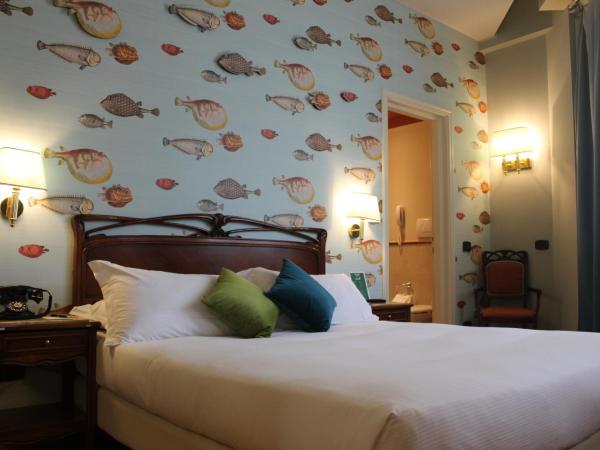 Hotel Continental Genova : photo 3 de la chambre chambre double ou lits jumeaux