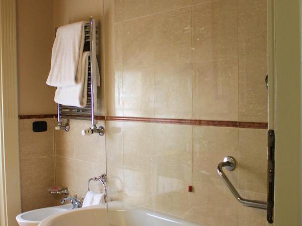 Hotel Continental Genova : photo 7 de la chambre chambre triple