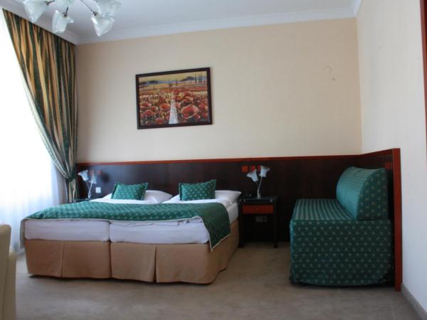 Hotel Grand : photo 2 de la chambre chambre triple