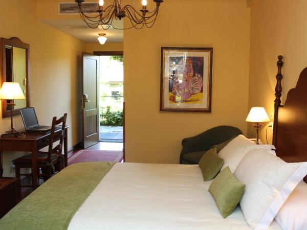 Hotel Virxe da Cerca by Pousadas de Compostela : photo 1 de la chambre chambre double ou lits jumeaux