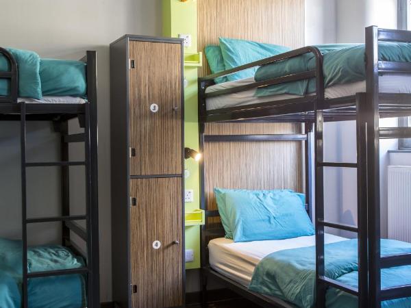 Kick Ass Grassmarket (18+) : photo 1 de la chambre lit dans dortoir mixte de 4 lits avec salle de bains privative