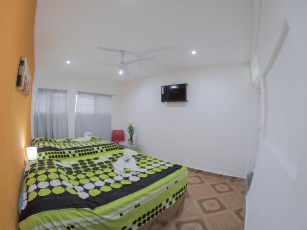 Hotel San Carlos : photo 3 de la chambre chambre double