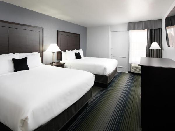 Red Lion Inn & Suites Tucson Downtown : photo 5 de la chambre deluxe double room with two queen beds - non-smokin