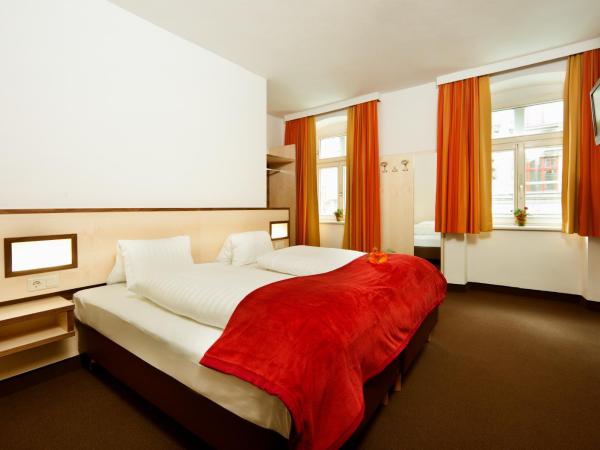 Hotel Goldene Krone Innsbruck : photo 2 de la chambre chambre double ou lits jumeaux