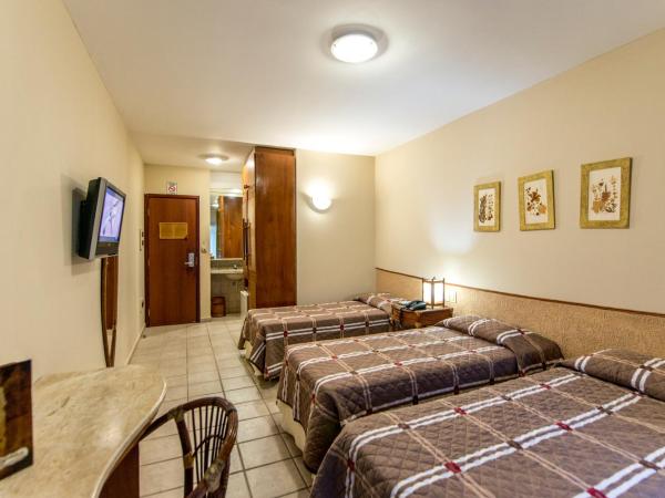 Divi-Divi Praia Hotel : photo 3 de la chambre chambre triple