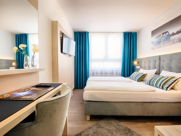 Home Hotel : photo 7 de la chambre chambre double