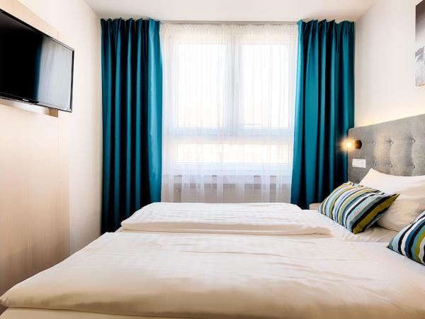 Home Hotel : photo 9 de la chambre chambre double