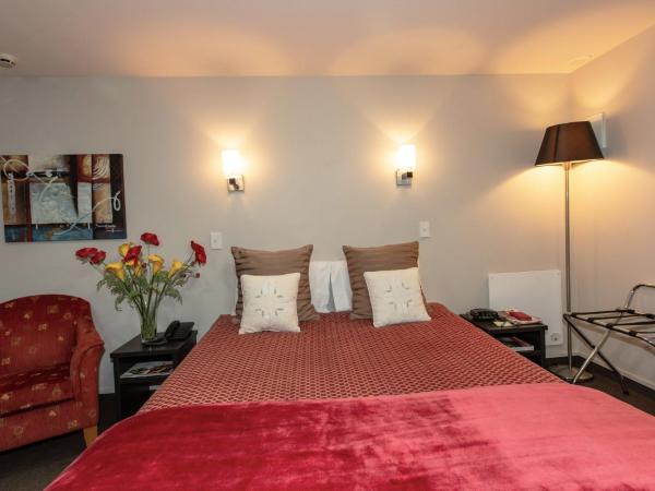 Cranford Oak Motel : photo 1 de la chambre studio lit king-size supérieur avec bain à remous