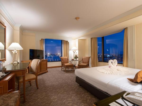 Montien Riverside Hotel Bangkok : photo 10 de la chambre chambre double de luxe - angle