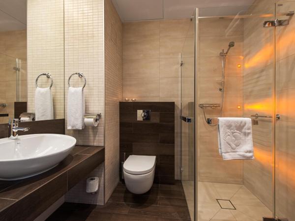 Hotel Różany Gaj - Destigo Hotels : photo 1 de la chambre chambre double ou lits jumeaux standard