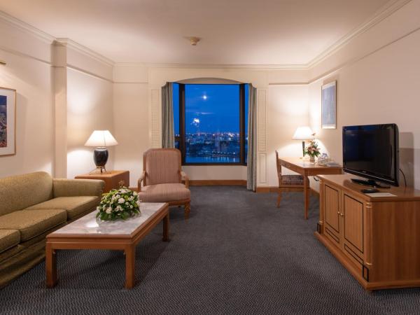 Montien Riverside Hotel Bangkok : photo 5 de la chambre suite familiale
