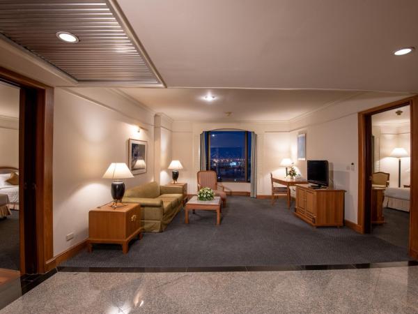 Montien Riverside Hotel Bangkok : photo 7 de la chambre suite familiale