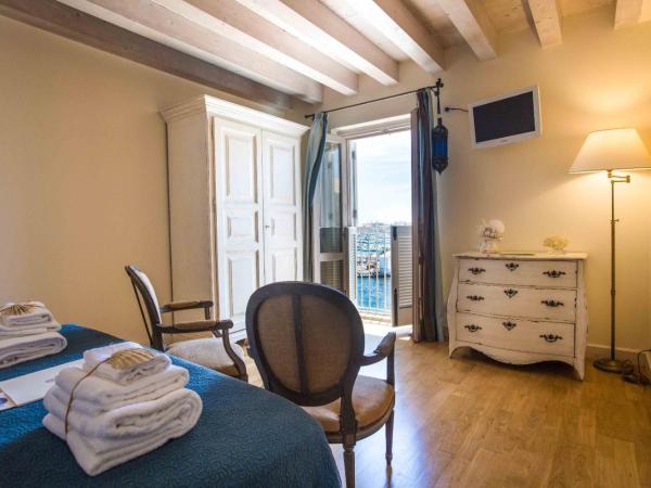 Musciara Siracusa Resort : photo 1 de la chambre chambre double classique avec vue sur la plage