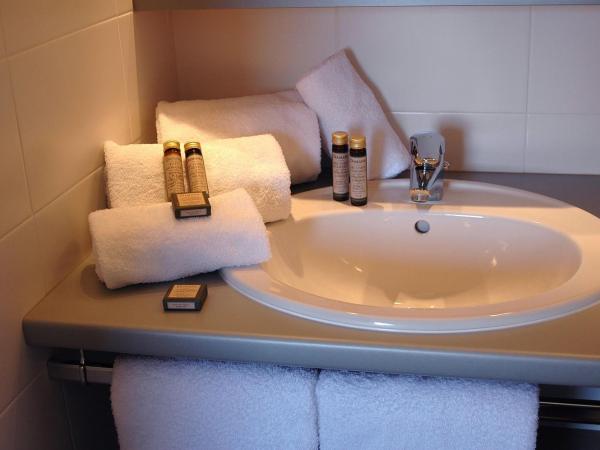 Résidence Hôtelière Natureva & Spa : photo 2 de la chambre studio avec accès piscine