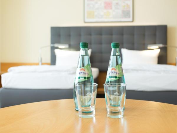 ABACUS Tierpark Hotel : photo 2 de la chambre chambre double ou lits jumeaux