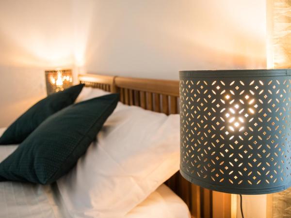 Le Camere di Porta San Felice - Self Check in : photo 6 de la chambre chambre double ou lits jumeaux avec salle de bains privative