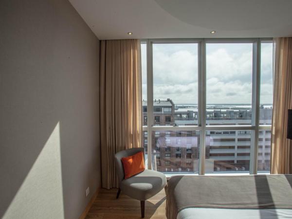 Puerto Norte Design Hotel : photo 2 de la chambre suite junior