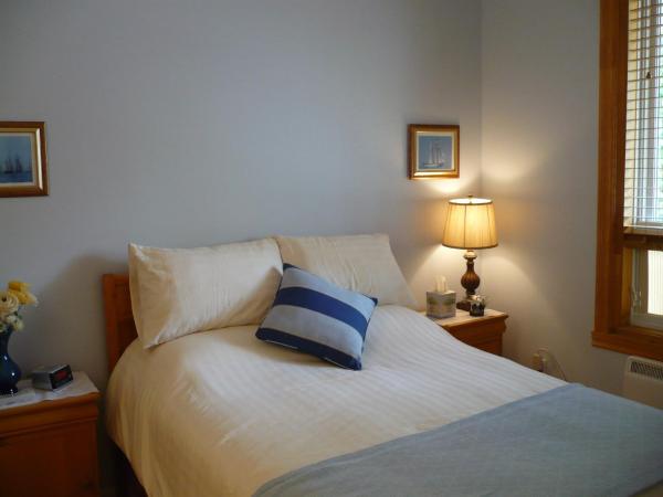 Gite Le Sieur de Joliette : photo 4 de la chambre chambre double (hayden)