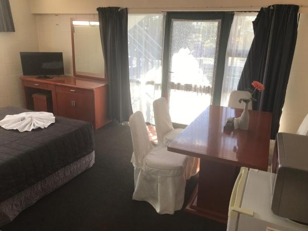 Gateway International Motel : photo 3 de la chambre chambre familiale standard