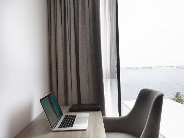 Maagiri Hotel : photo 8 de la chambre suite exécutive - vue sur océan (navette aéroport aller-retour gratuite et 10 % de réduction sur nourriture et boissons)