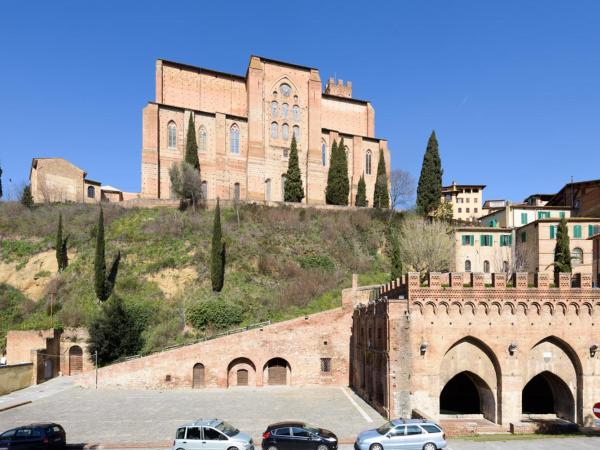 Siena Vip B&B : photo 7 de la chambre studio lit queen-size