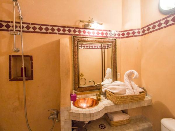 Riad Dar Skalli & SPA : photo 5 de la chambre el fassia - chambre double