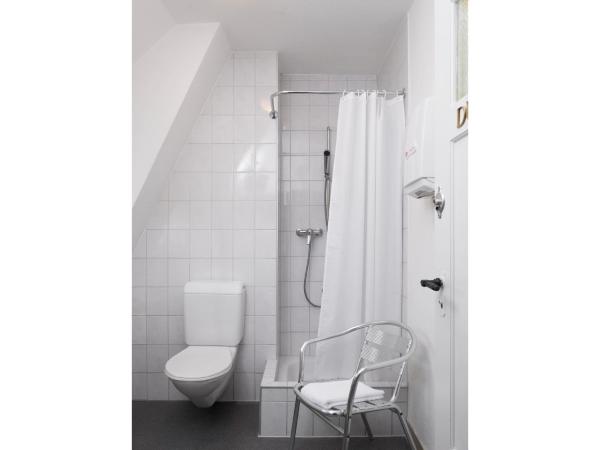 Hotel Marthahaus : photo 6 de la chambre chambre double standard avec salle de bains commune