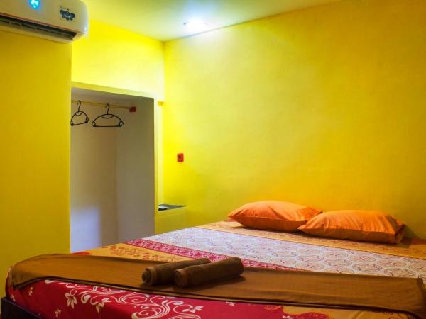 New Priok Indah Syariah Hotel : photo 7 de la chambre chambre double supérieure