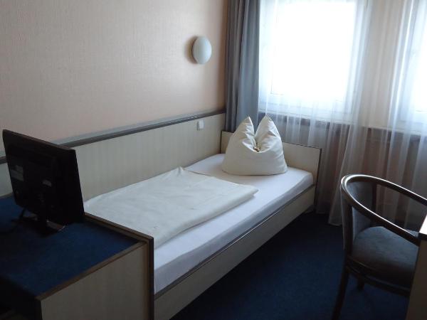 Hotel und Rasthof AVUS : photo 1 de la chambre chambre simple
