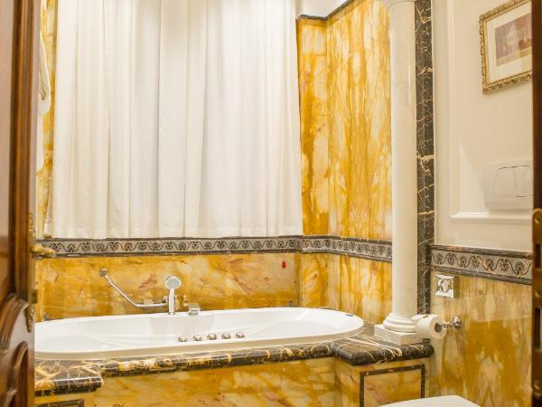 Grand Hotel Majestic gia' Baglioni : photo 5 de la chambre suite royale