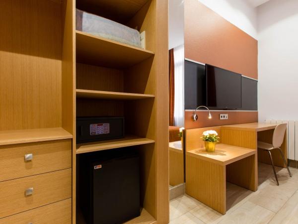 Hostal Cervelo : photo 5 de la chambre chambre double