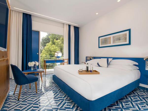 Parco dei Principi : photo 6 de la chambre chambre double ou lits jumeaux - vue sur parc